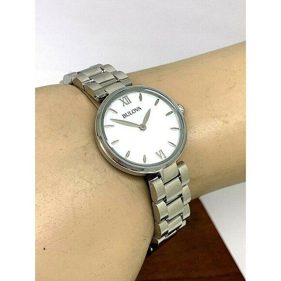 Bulova Women's Watch 96L229 Quartz White Dial Mother of Pearl Petite 27mm - Picture 6 of 13